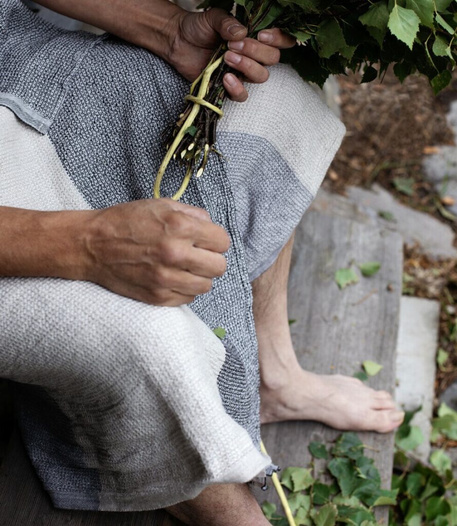 lapuankankurit_terva_towel_white-multi-grey